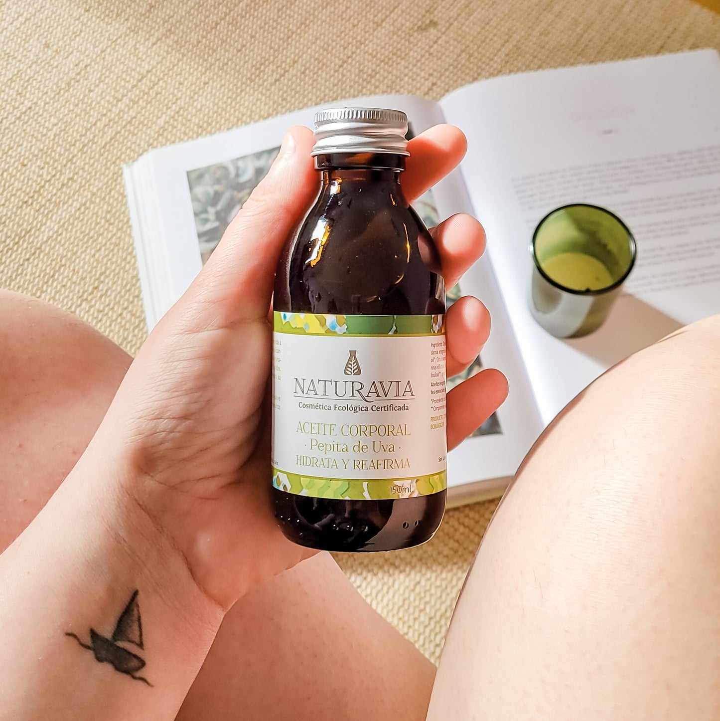 Aceite corporal de Pepita de uva y Café- retención de líquidos, flacidez y celulitis-