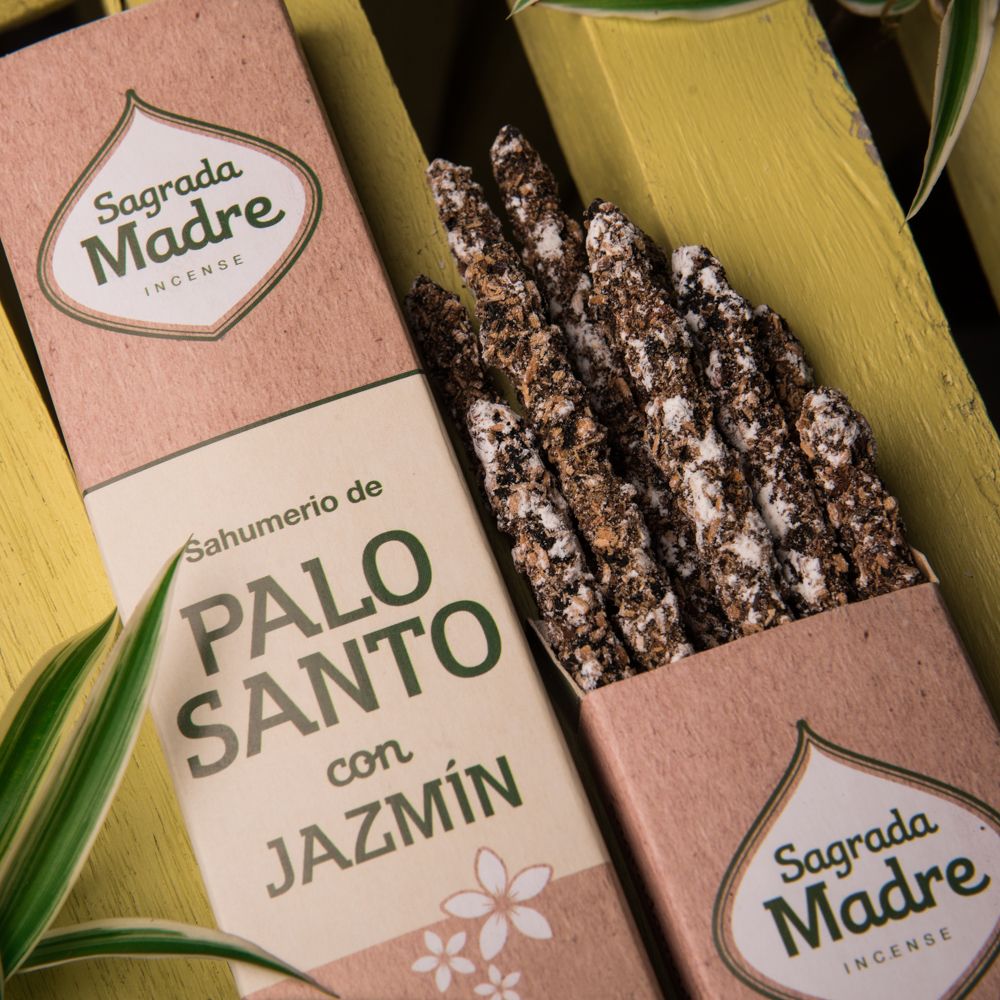 Incienso Artesanal de Palo Santo con Jazmín – Limpieza y Paz Natural para tu Hogar