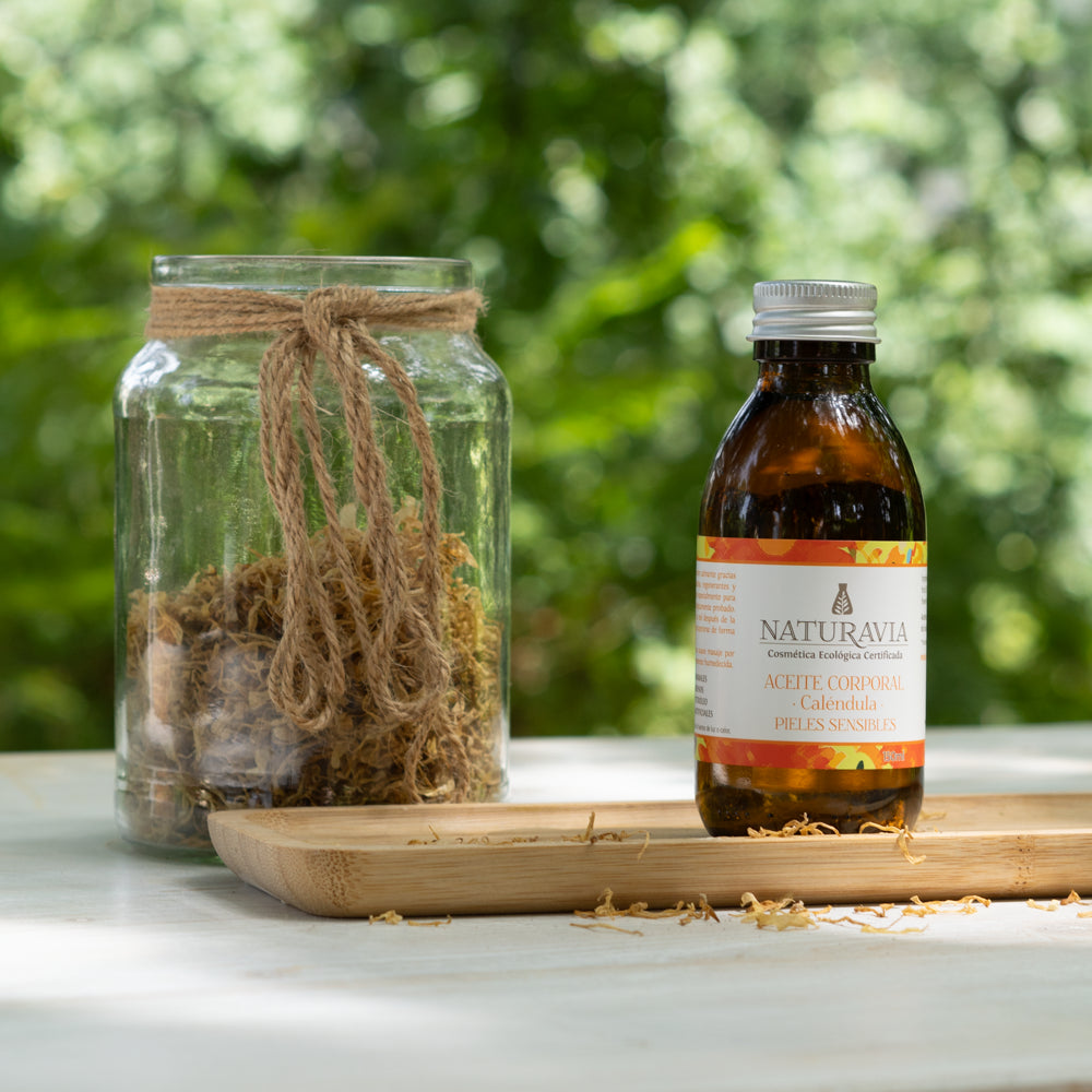 Aceite corporal de calendula: calmante y reparador